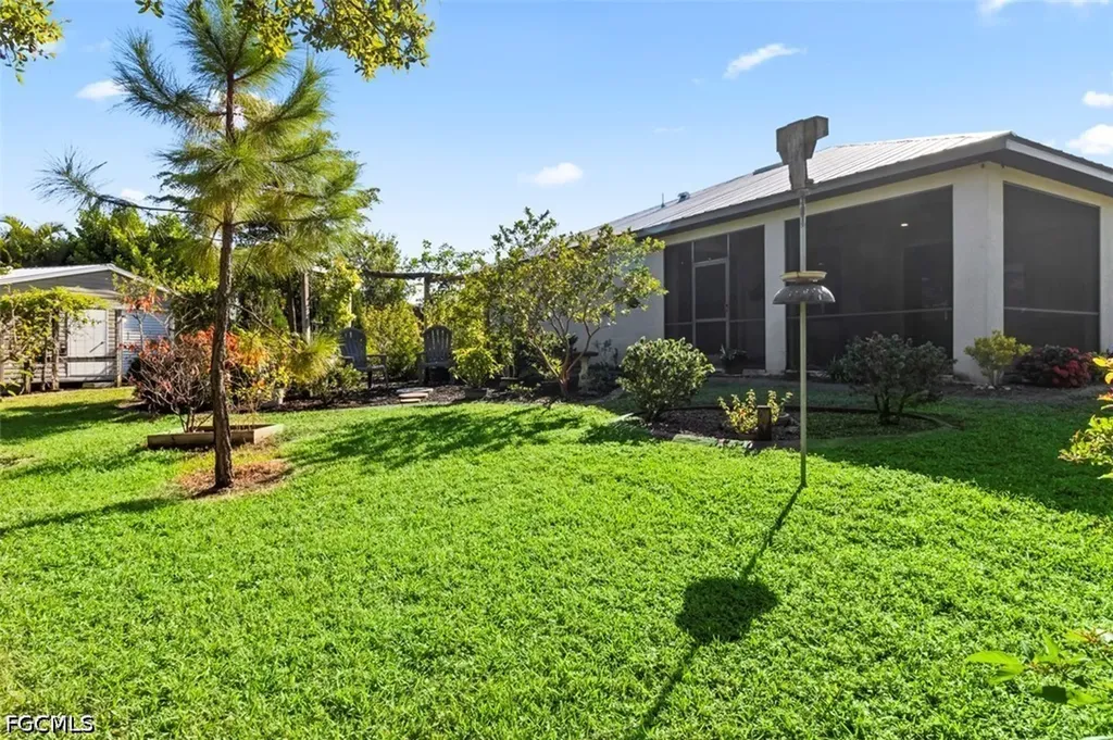 6711 Matt Pledger Court North Fort Myers FL 33917
