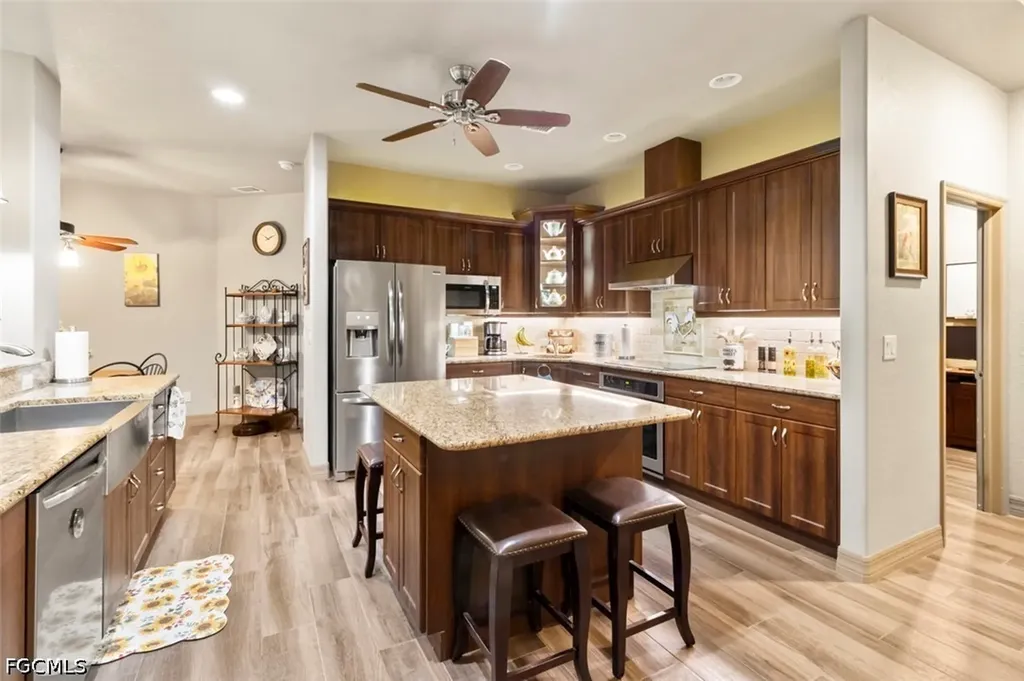 6711 Matt Pledger Court North Fort Myers FL 33917