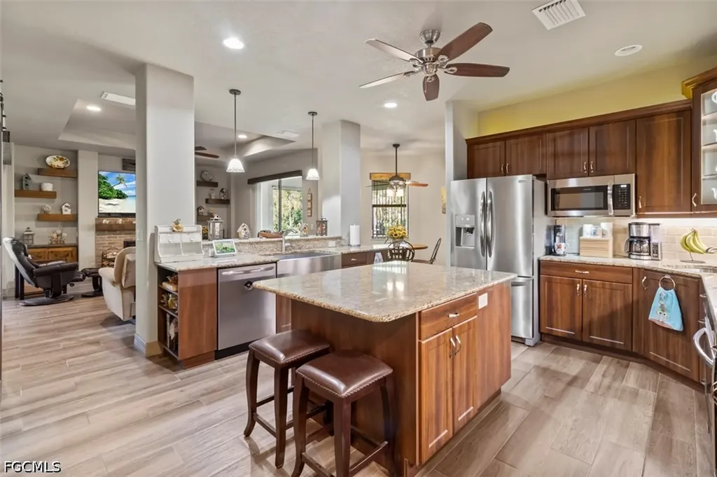 6711 Matt Pledger Court North Fort Myers FL 33917