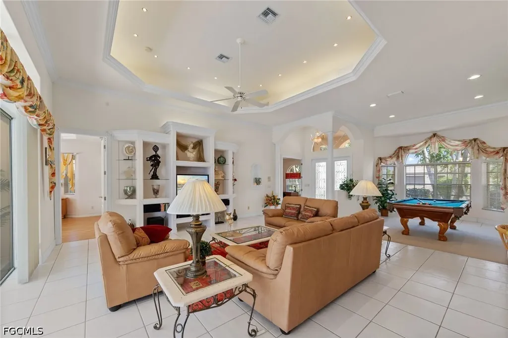 2008 Palaco Grande Parkway Cape Coral FL 33904