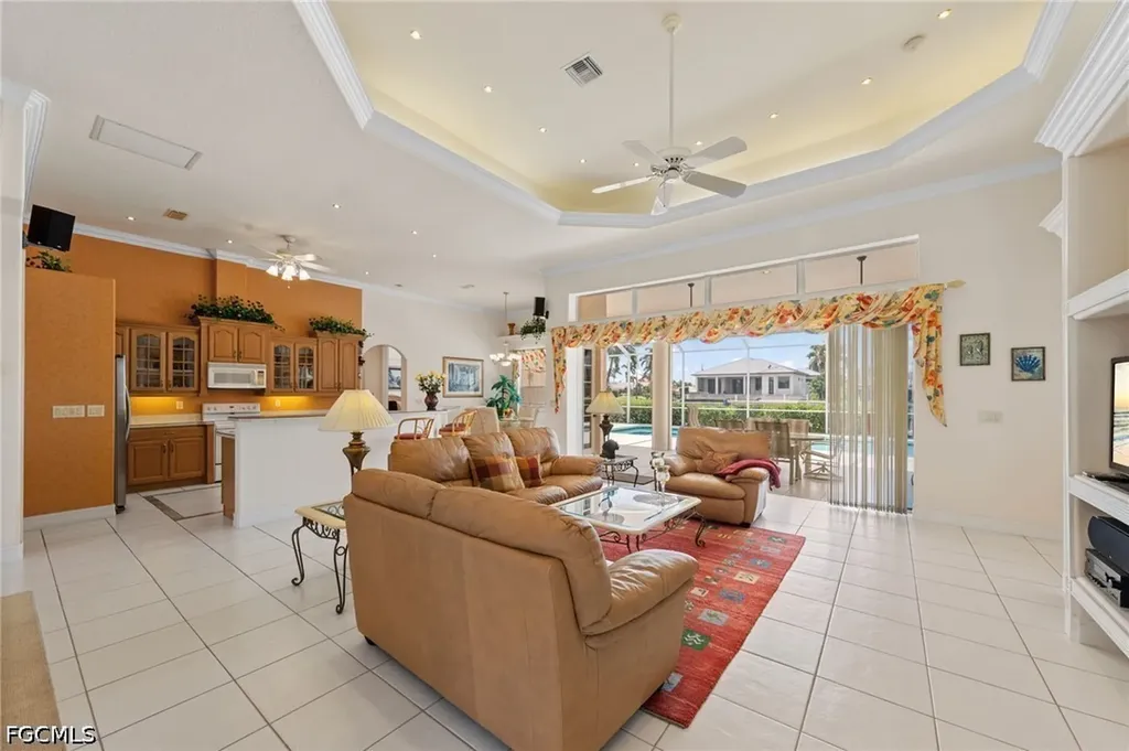 2008 Palaco Grande Parkway Cape Coral FL 33904