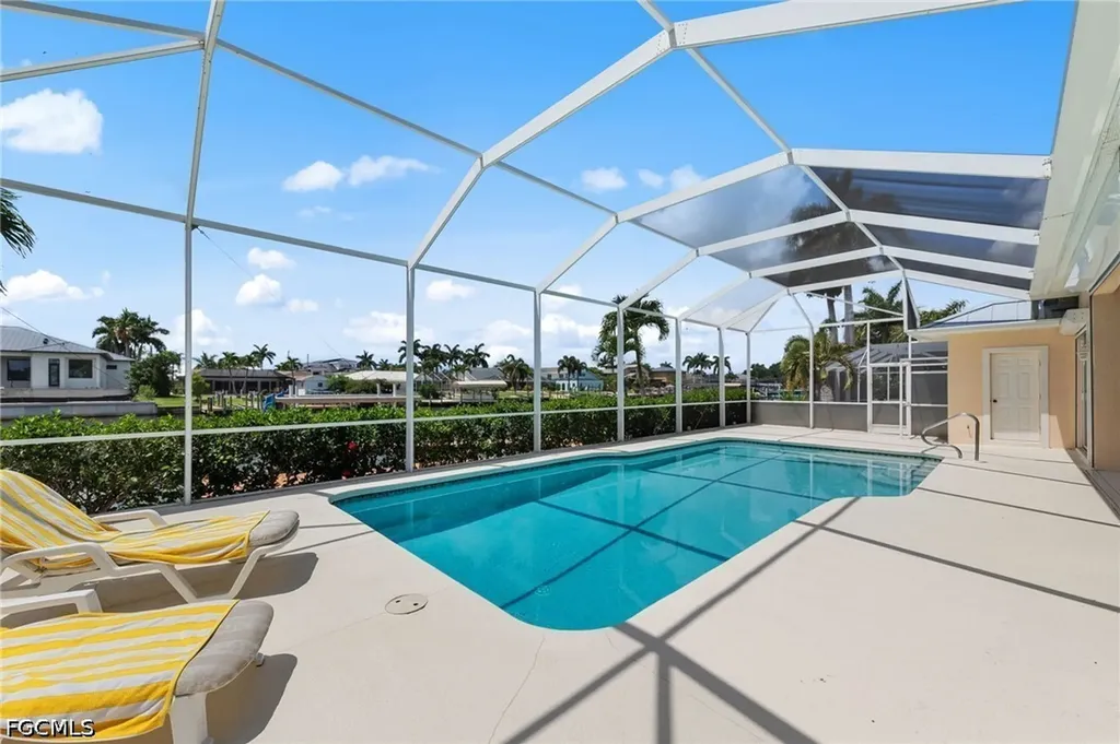 2008 Palaco Grande Parkway Cape Coral FL 33904