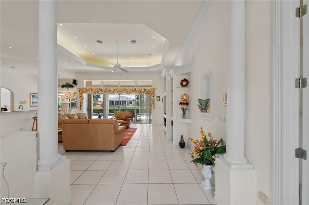 2008 Palaco Grande Parkway Cape Coral FL 33904