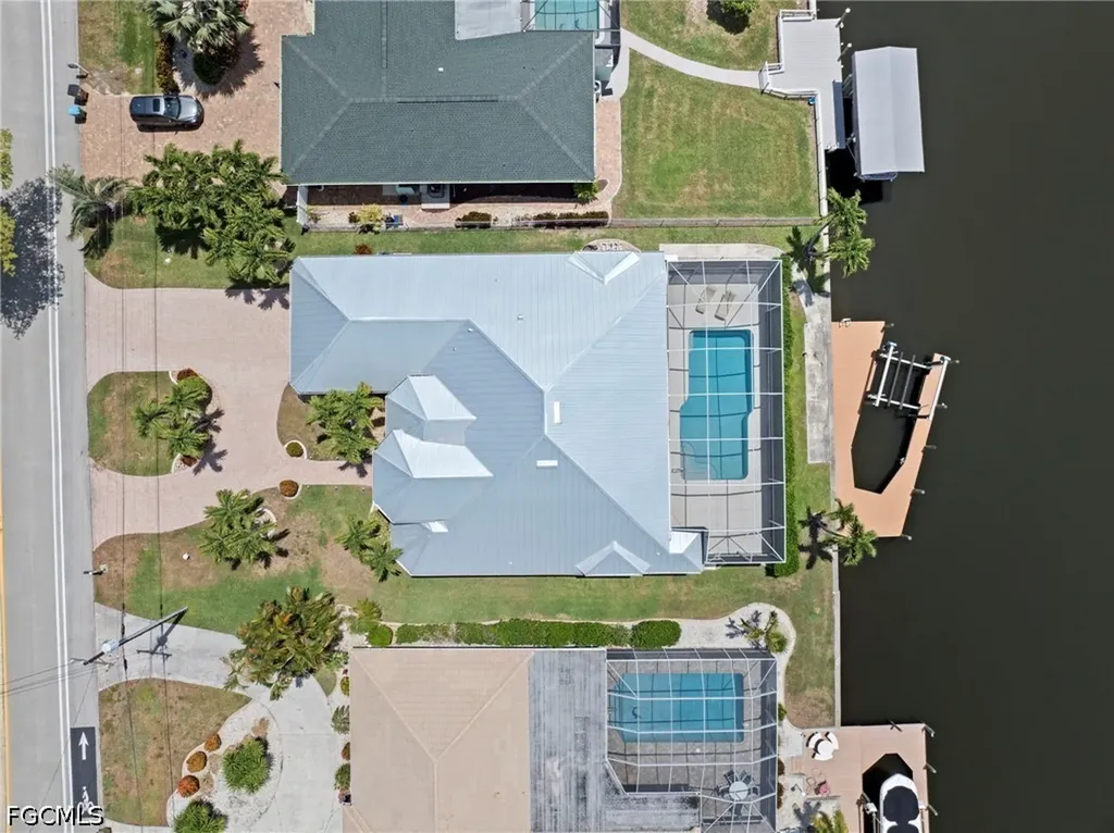 2008 Palaco Grande Parkway Cape Coral FL 33904