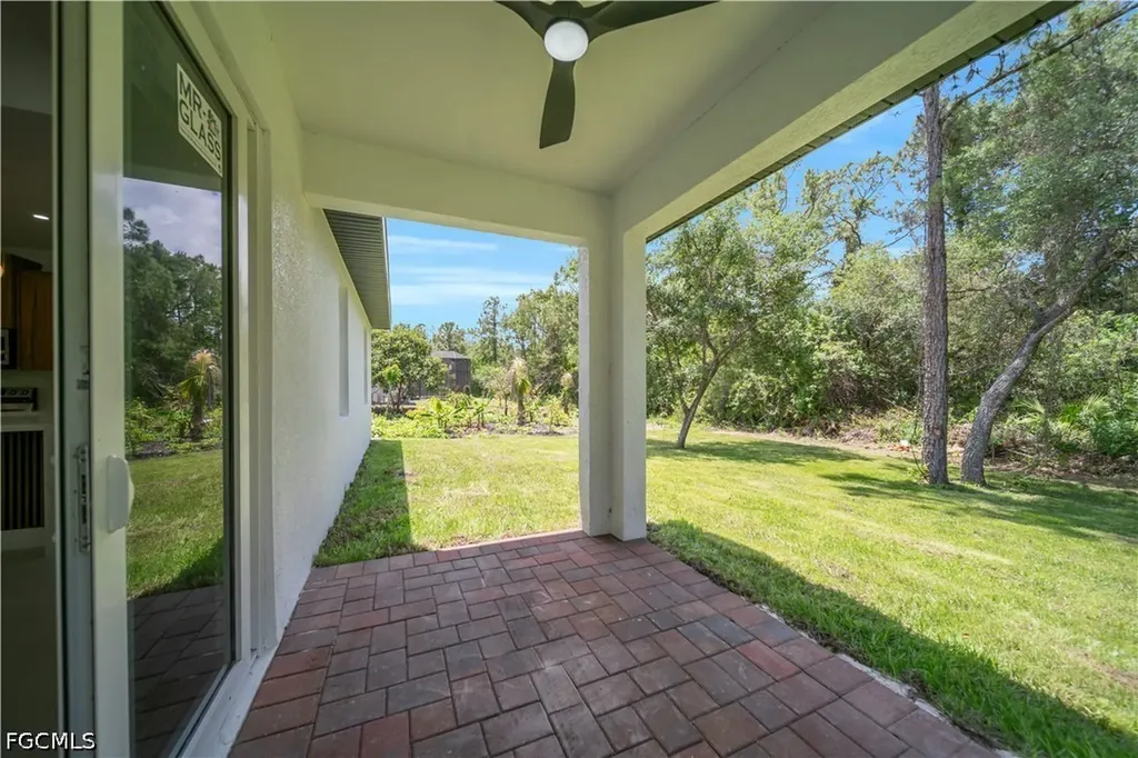 2005 Robert Avenue Alva FL 33920