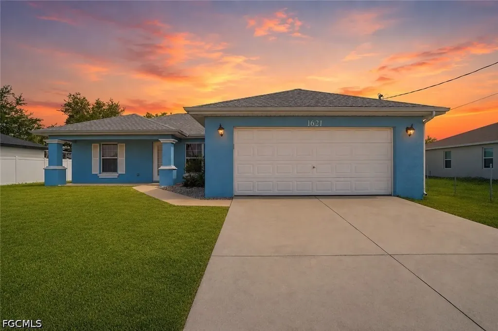 1621 NW 18th Street Cape Coral FL 33993