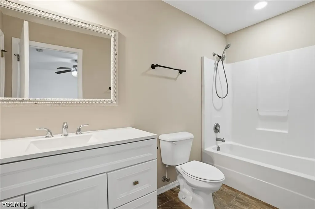 1621 NW 18th Street Cape Coral FL 33993