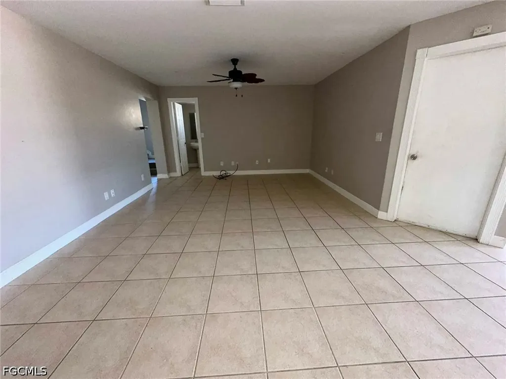 210 SE 4th Street Cape Coral FL 33990