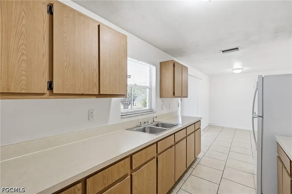 4913 Viceroy Street Cape Coral FL 33904