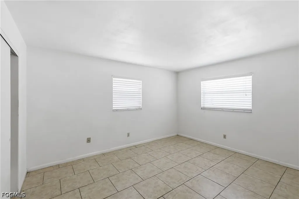 4913 Viceroy Street Cape Coral FL 33904