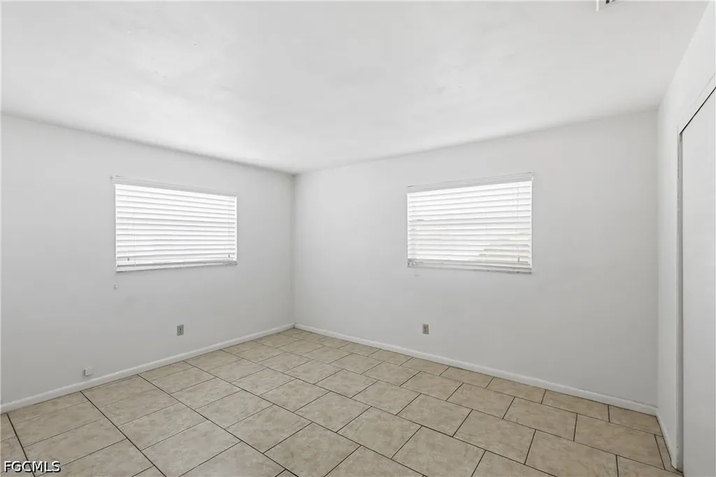 4913 Viceroy Street Cape Coral FL 33904