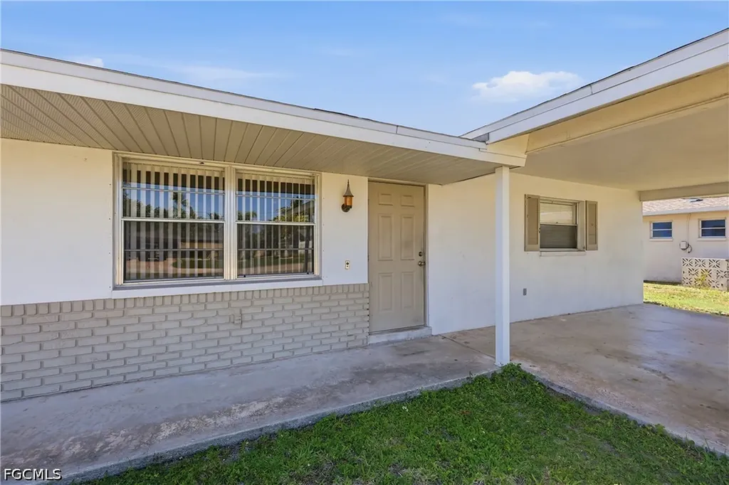 4913 Viceroy Street Cape Coral FL 33904