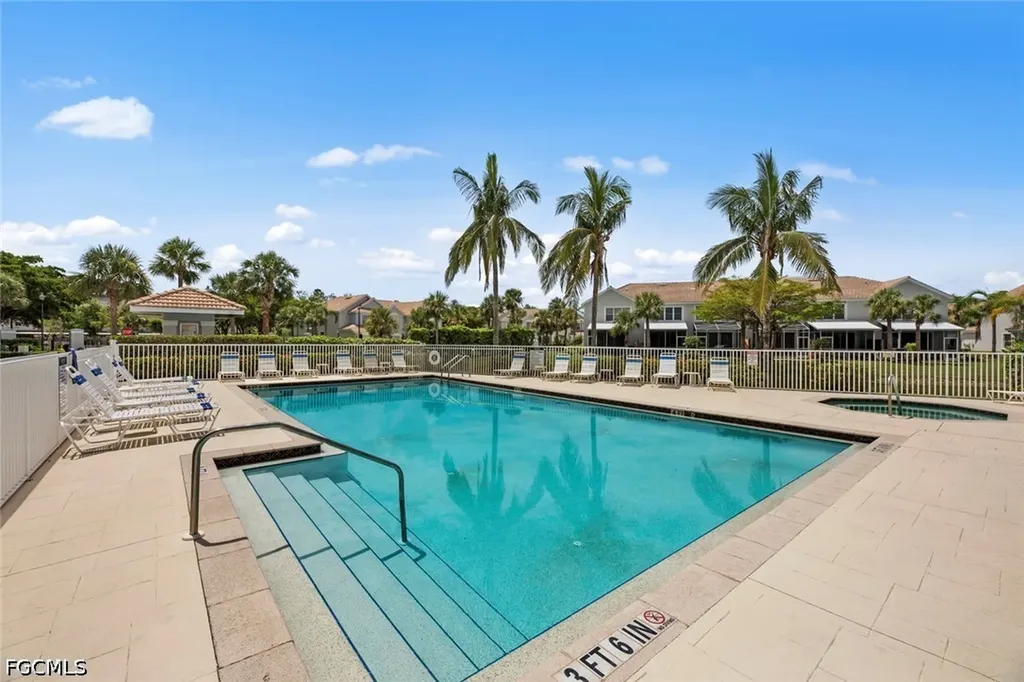 8271 Village Edge Circle Fort Myers FL 33919