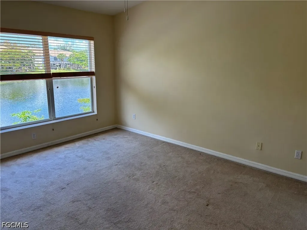 8271 Village Edge Circle Fort Myers FL 33919