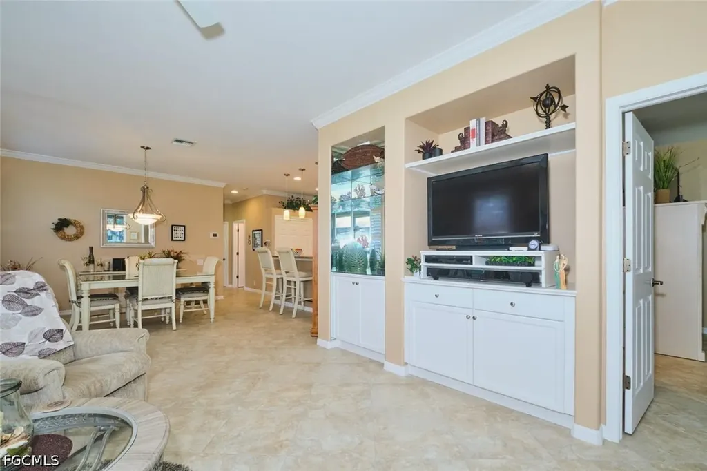 8780 Middlebrook Drive Fort Myers FL 33908