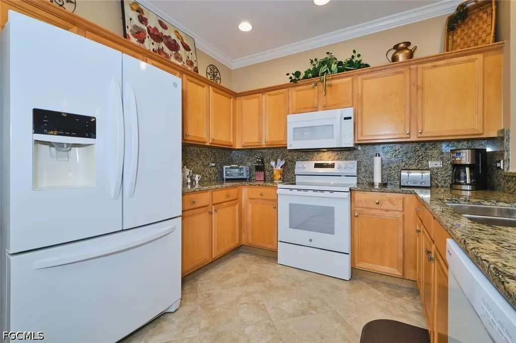 8780 Middlebrook Drive Fort Myers FL 33908