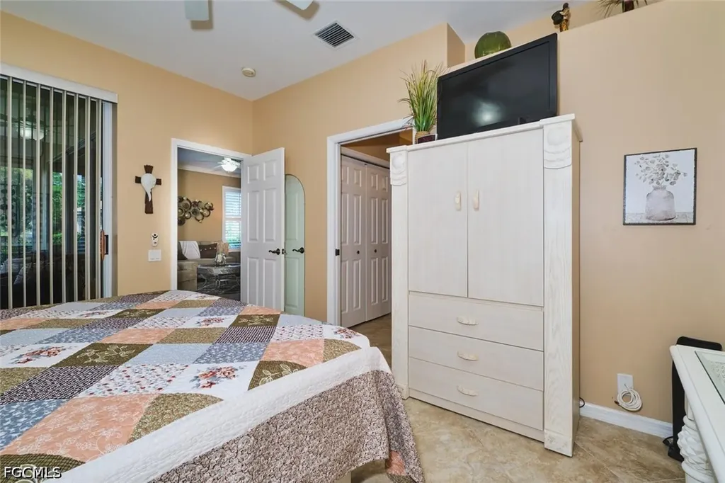 8780 Middlebrook Drive Fort Myers FL 33908