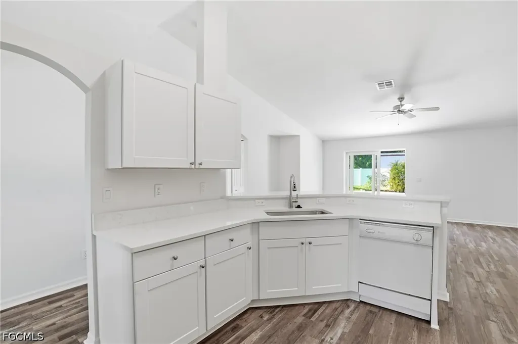 2004 NE 5th Terrace Cape Coral FL 33909