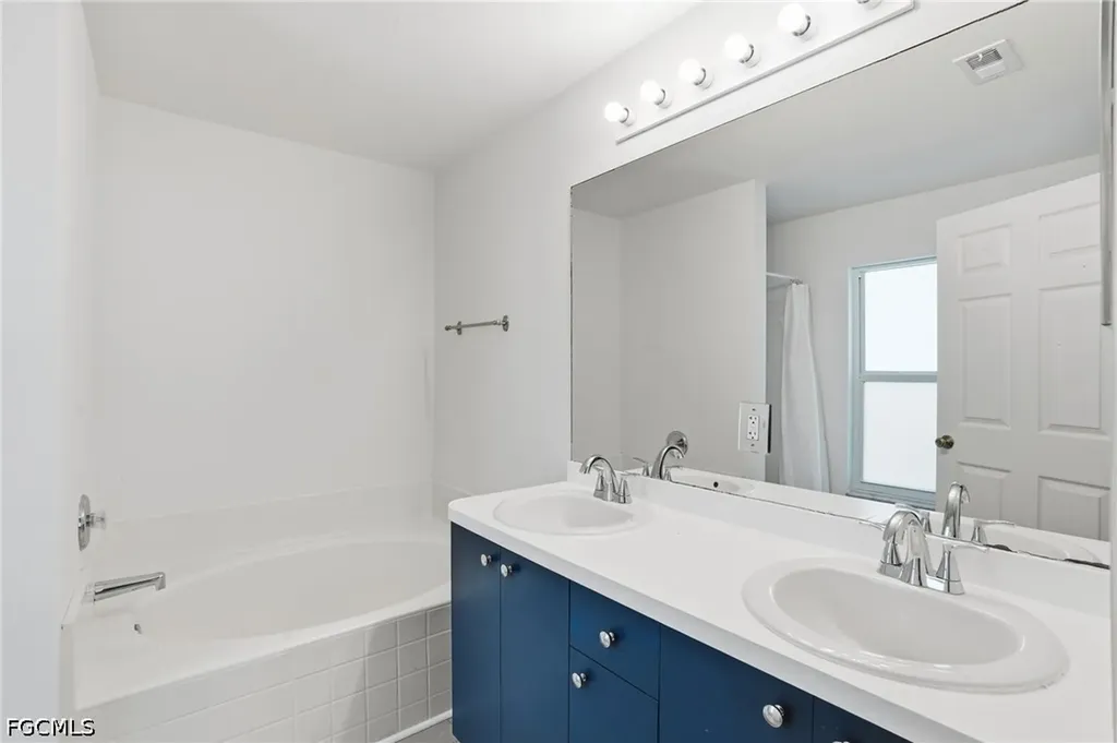 2004 NE 5th Terrace Cape Coral FL 33909