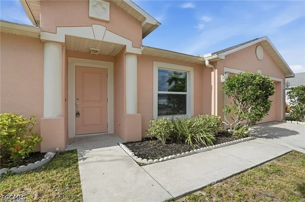 2004 NE 5th Terrace Cape Coral FL 33909