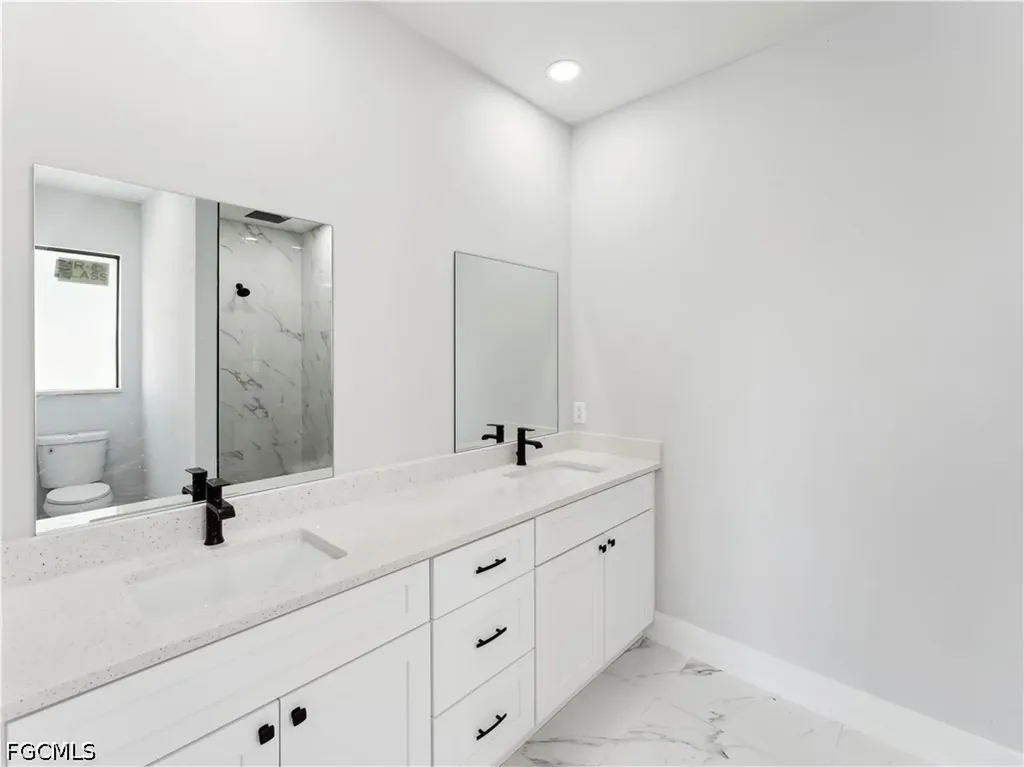 2728 Diplomat Parkway W Cape Coral FL 33993