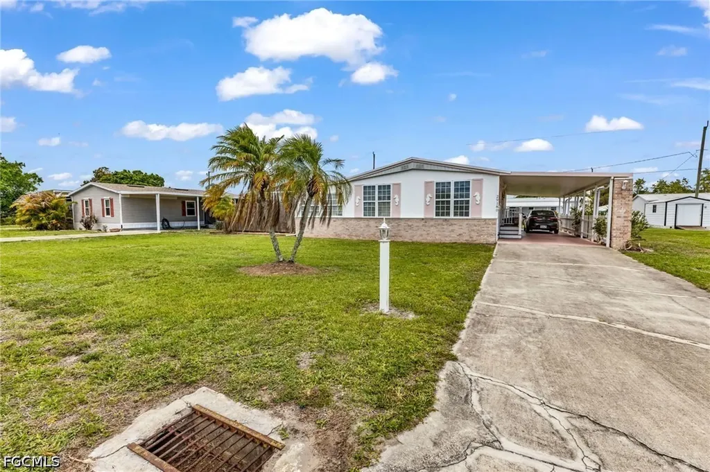 29180 Crawford Avenue Punta Gorda FL 33982
