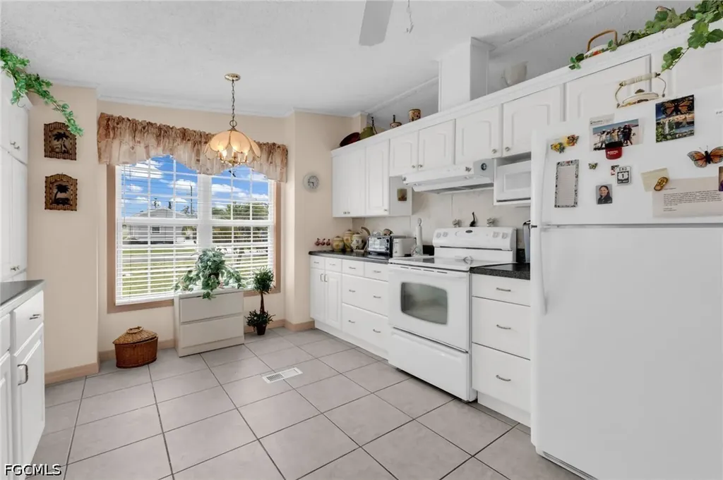 29180 Crawford Avenue Punta Gorda FL 33982
