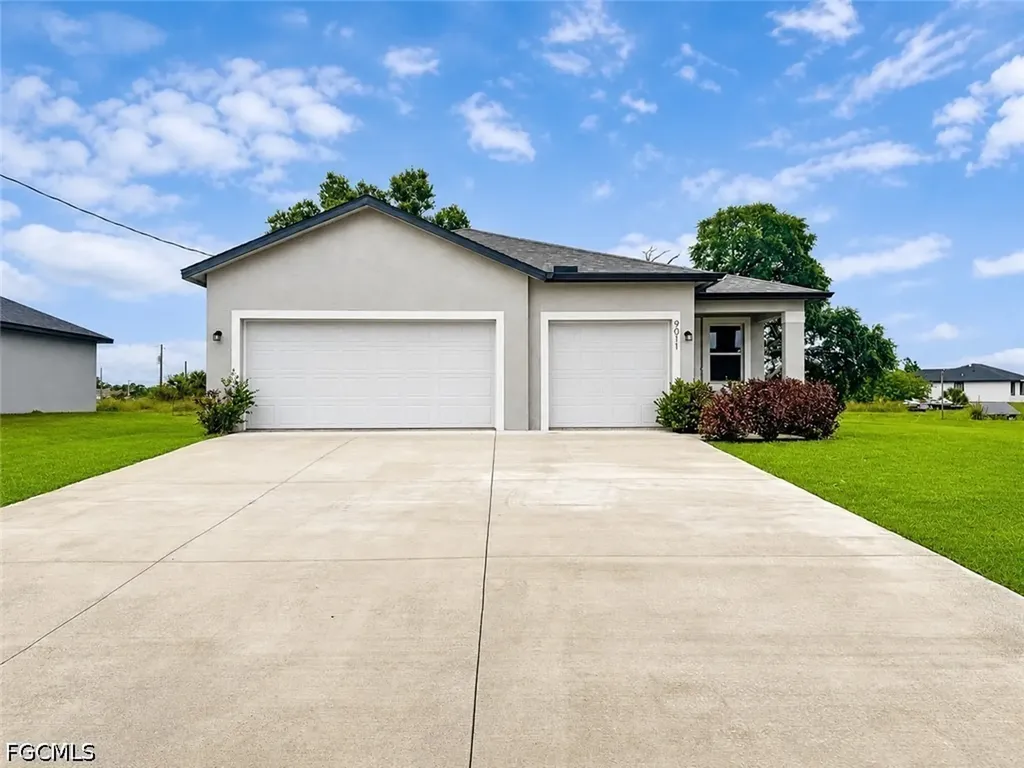 9011 Penny Circle Labelle FL 33935