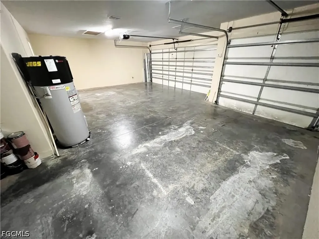 2032 NW 5th Street Cape Coral FL 33993
