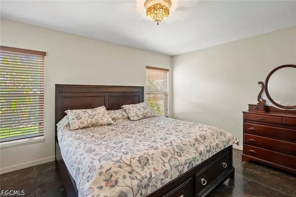 2032 NW 5th Street Cape Coral FL 33993