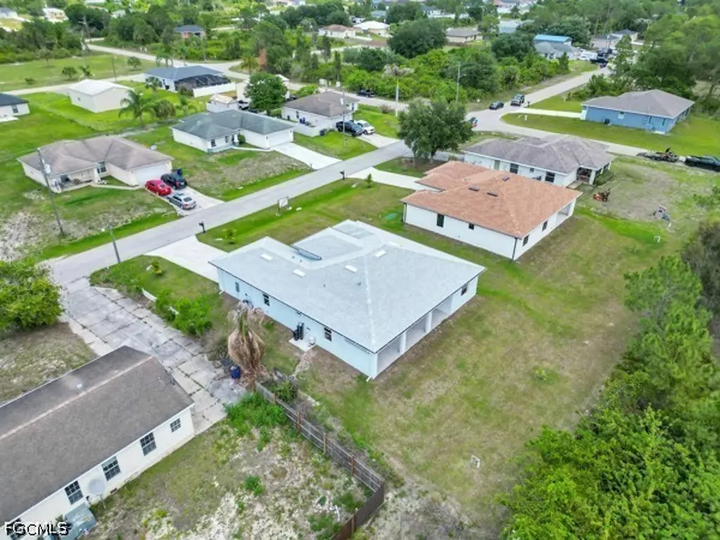 3003 52nd Street W Lehigh Acres FL 33971