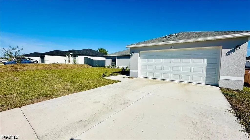 1105 NE 6th Place Cape Coral FL 33909