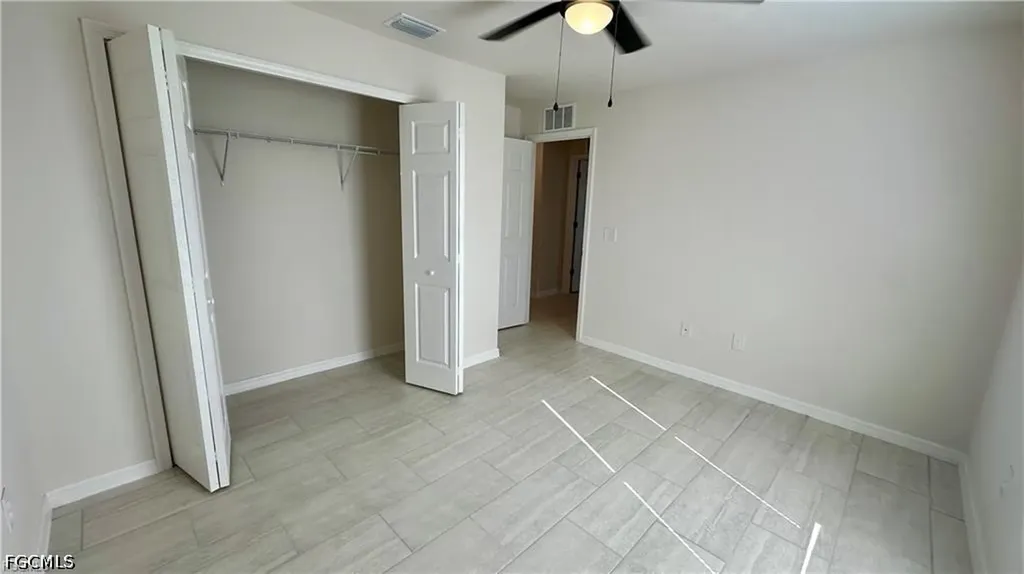 1105 NE 6th Place Cape Coral FL 33909