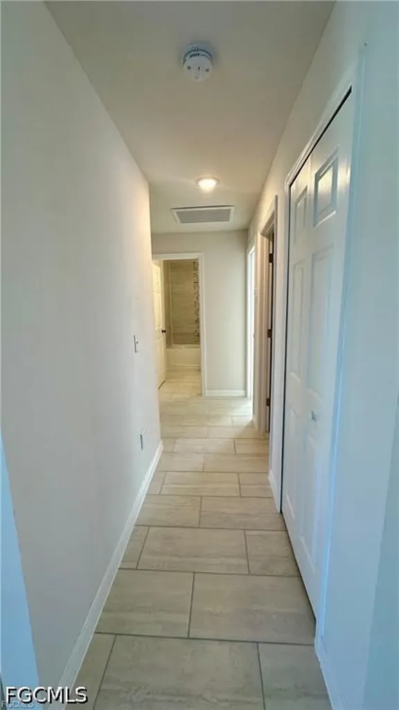 1105 NE 6th Place Cape Coral FL 33909