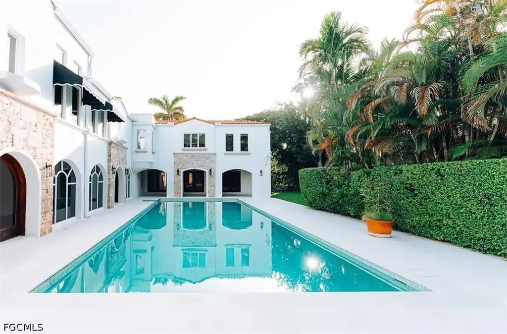 2525 Indian Mound Trail Coral Gables FL 33134
