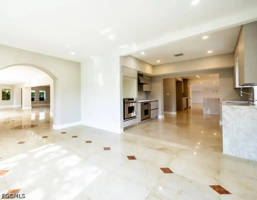 2525 Indian Mound Trail Coral Gables FL 33134