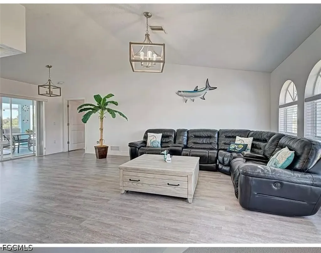15073 Ingraham Boulevard Port Charlotte FL 33981