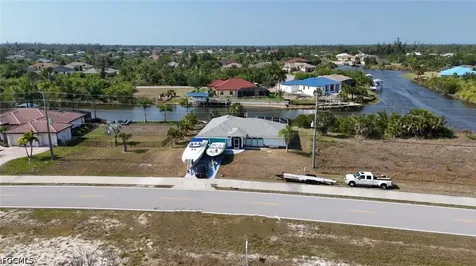 15073 Ingraham Boulevard Port Charlotte FL 33981