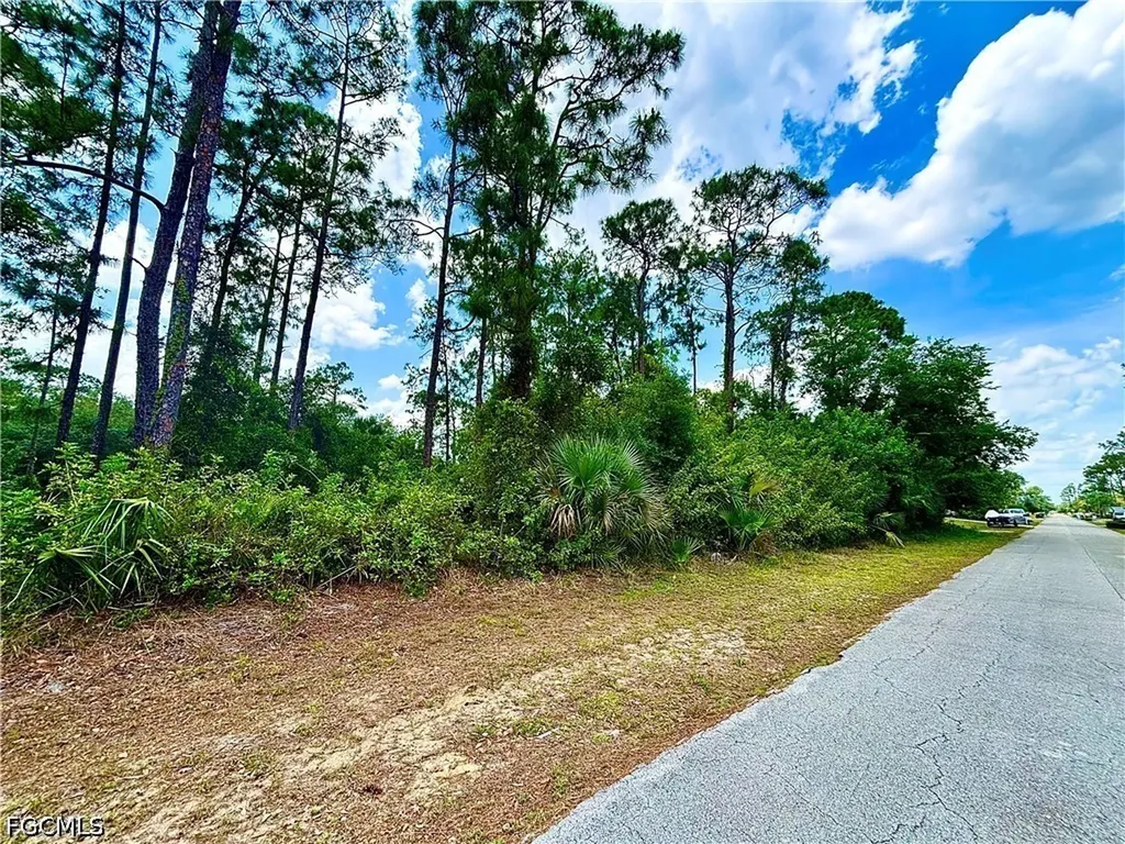 205 Robert Avenue Lehigh Acres FL 33936