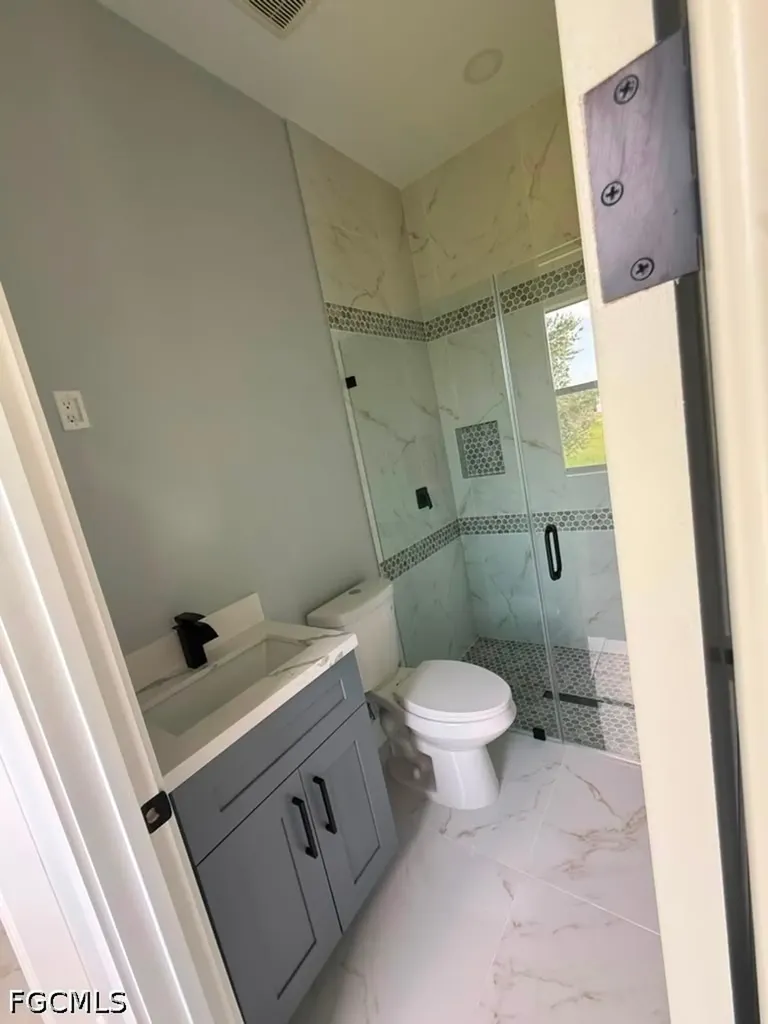 4018 10th Street SW Lehigh Acres FL 33976