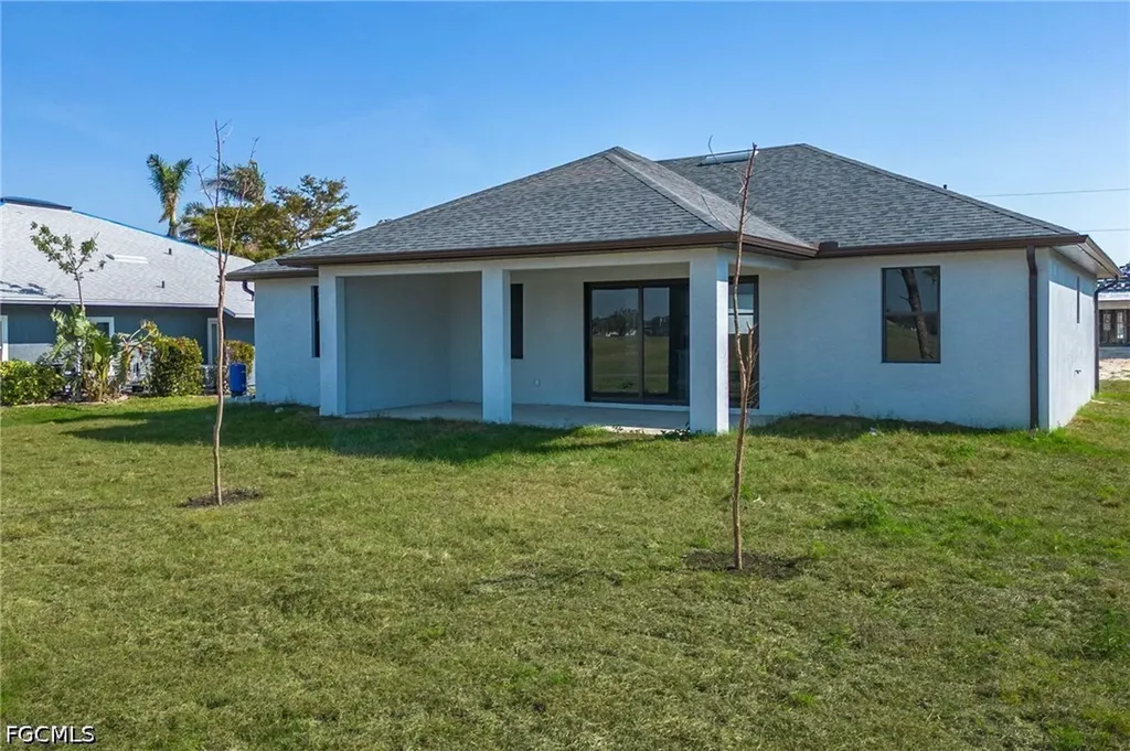 2045 NW 3rd Street Cape Coral FL 33993
