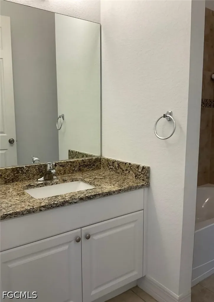 509 SE 21st Street Cape Coral FL 33990