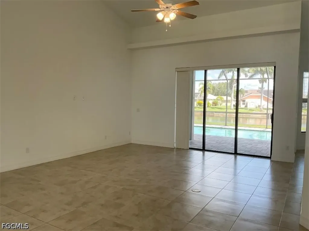 509 SE 21st Street Cape Coral FL 33990