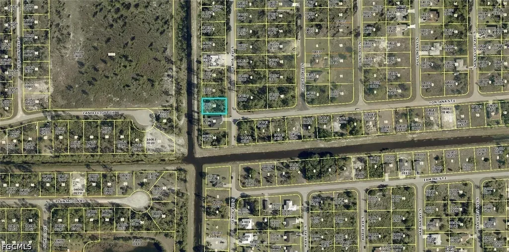 850 Genoa Avenue S Lehigh Acres FL 33974