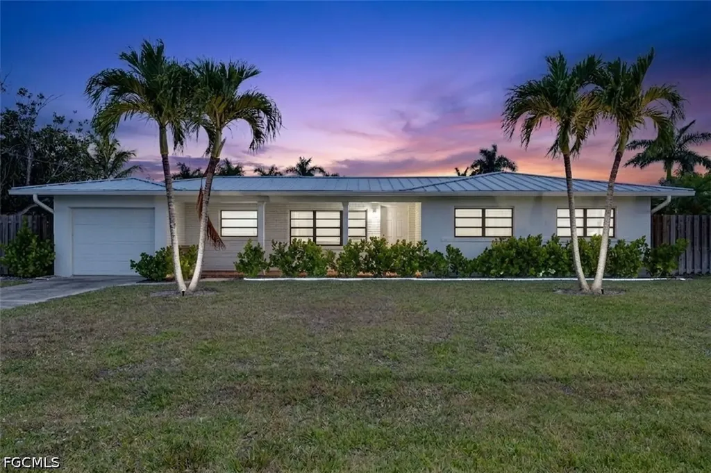 5259 Willow Court Cape Coral FL 33904