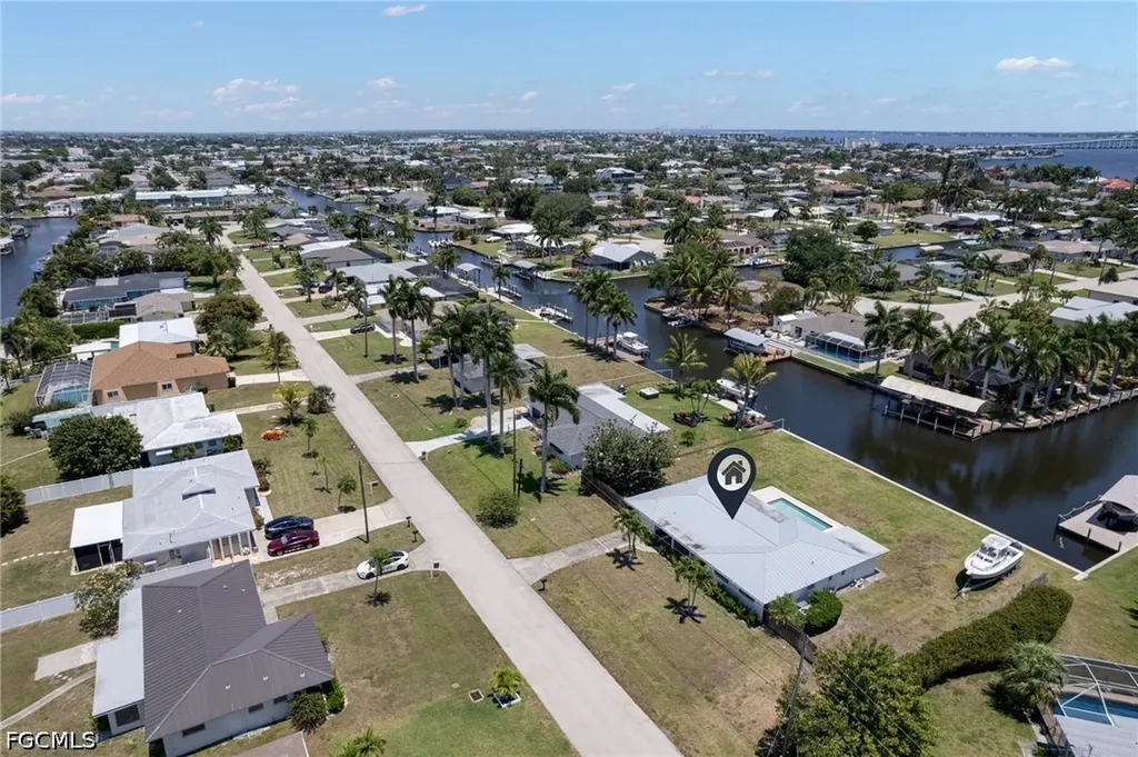 5259 Willow Court Cape Coral FL 33904