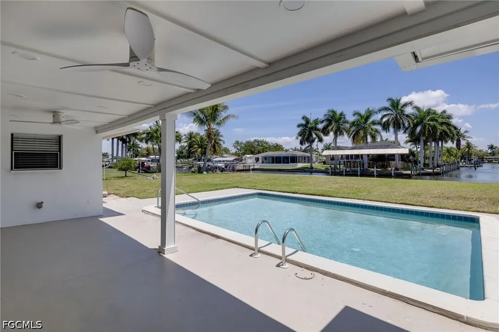 5259 Willow Court Cape Coral FL 33904