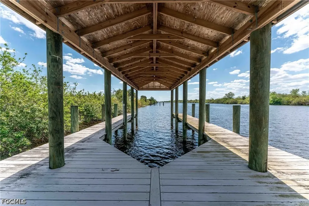 1589 Frontier Circle Labelle FL 33935