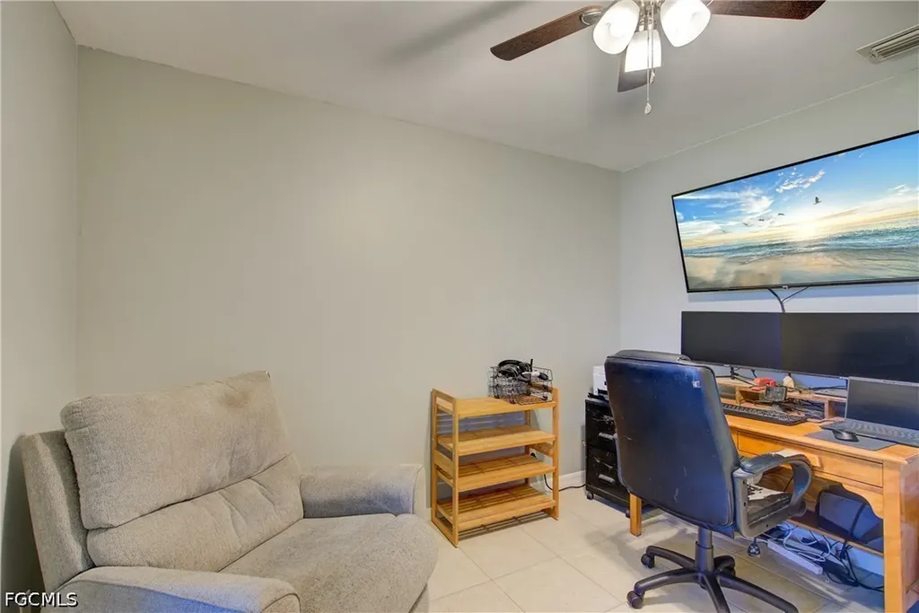 26 NE 8th Terrace Cape Coral FL 33909