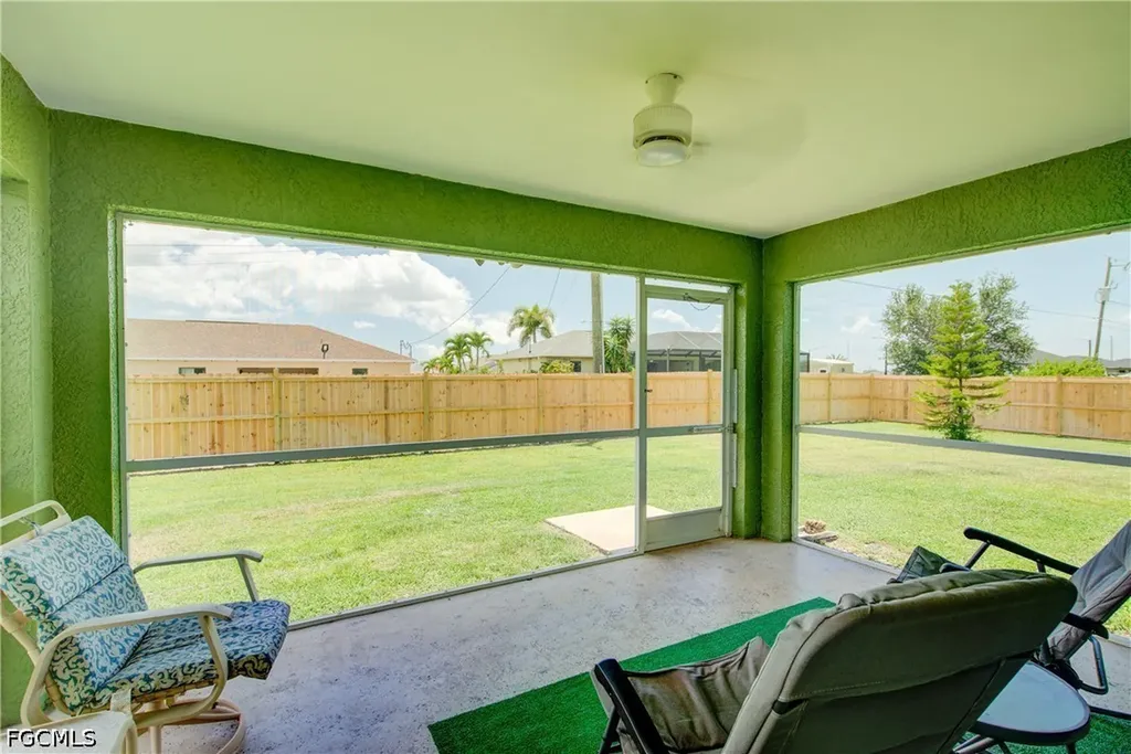 26 NE 8th Terrace Cape Coral FL 33909